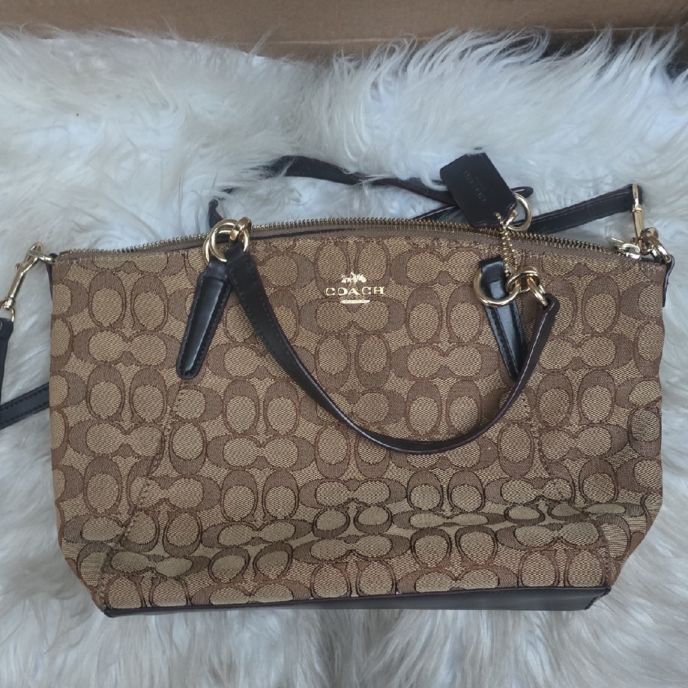 Coach Kelsey Logo Signature Bag brown F25782